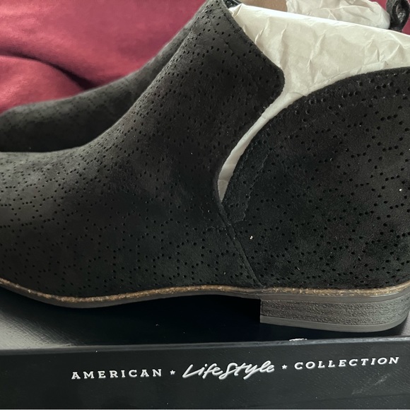 Dr. Scholl's Black Ankle; NWT, Size 9.5 - Picture 3 of 4